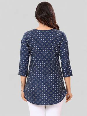  poly crepe printed short kurti 2