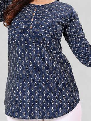 poly crepe printed short kurti 4