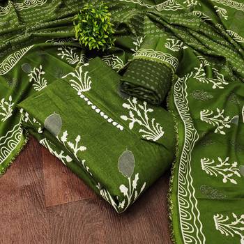  green print slub cotton dress material 4