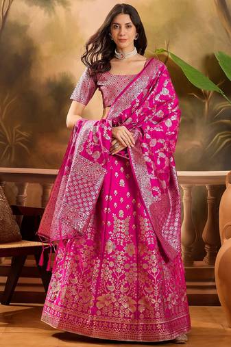 Women'S Pink Colour Banarasi Jacquard Weaving Flaired Lehenga Choli