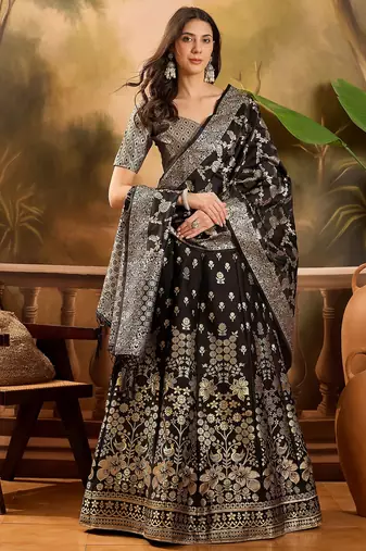 Women'S Black Colour Banarasi Jacquard Weaving Flaired Lehenga Choli