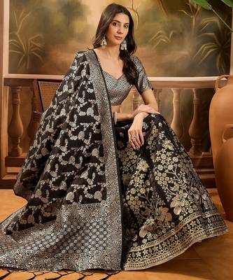 Women'S Black Colour Banarasi Jacquard Weaving Flaired Lehenga Choli 2