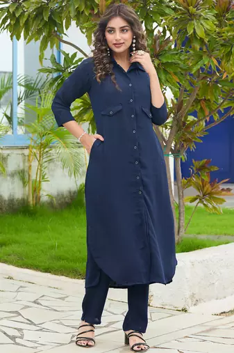 Women Plan Inbox Top With Trousers