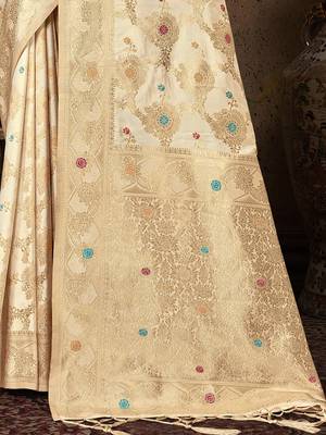 cream silk woven work traditional saree 3