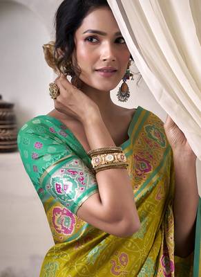 Olive & green patola silk blend festival wear saree 3