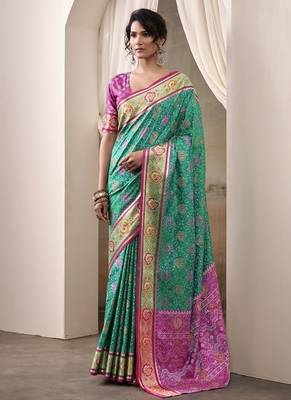Green & pink patola silk blend festival wear saree 1