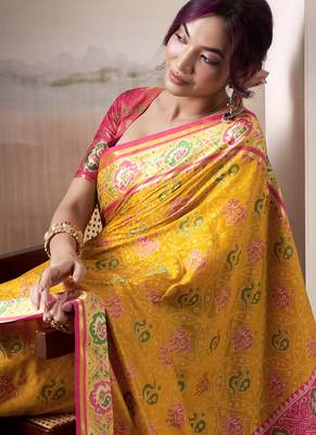 Mustard & pink patola silk blend festival wear saree 3