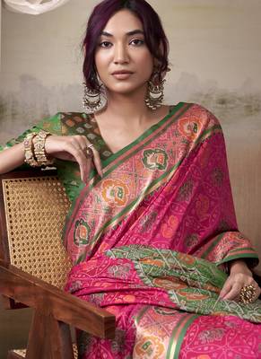 Pink & green patola silk blend festival wear saree 4