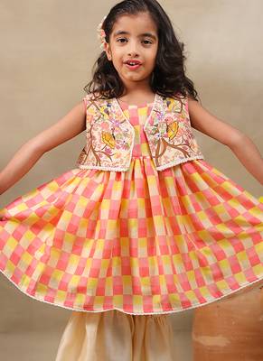 Yellow printed chanderi kurta set 1