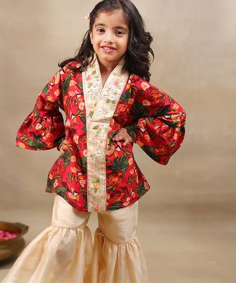 Red printed chanderi kurta set 2
