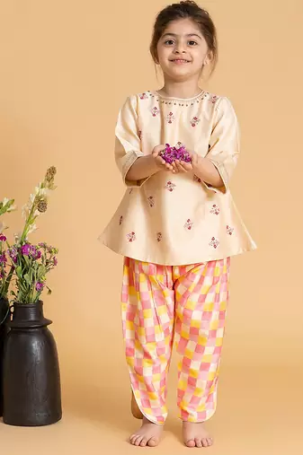 Pink printed chanderi kurta set