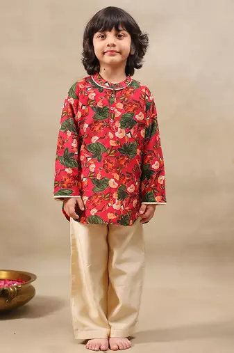 Red printed chanderi kurta set
