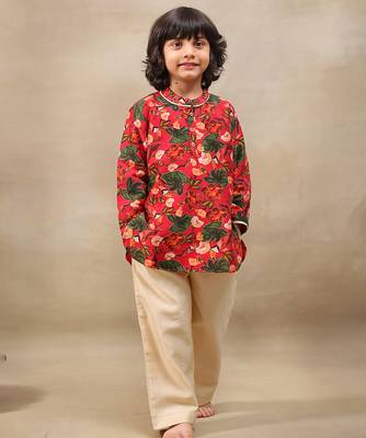 Red printed chanderi kurta set 5