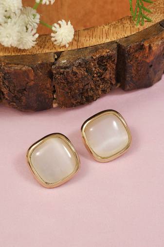 Mother of pearl latest stylish lightweight radiance stud earrings for women (e3357w)