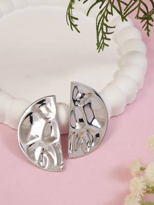 Fashion latest stylish trendy lightweight earrings for women 1