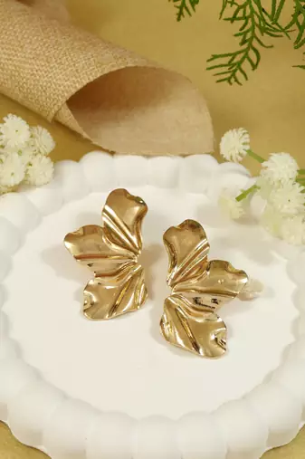 Fashion latest stylish trendy lightweight earrings for women
