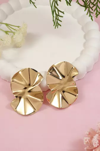 Fashion latest stylish trendy lightweight earrings for women