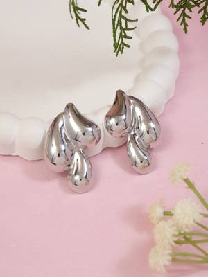 Fashion latest stylish trendy lightweight earrings for women 1