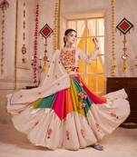 BEIGE THREAD EMBROIDERED & MIRROR WORK VISCOSE COTTON TRADITIONAL NAVRATRI FESTIVAL WEDDING GARBA STITCHED LEHENGA CHOLI