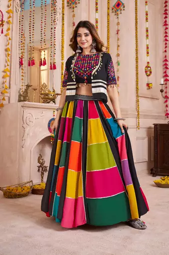 BLACK KUTCHI EMBROIDERED & MIRROR WORK VISCOSE COTTON TRADITIONAL NAVRATRI GARBA FESTIVAL STITCHED LEHENGA CHOLI JACKET