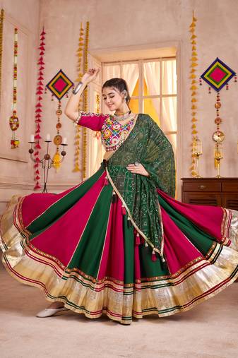 MAROON GREEN EMBROIDERED & MIRROR WORK VISCOSE COTTON TRADITIONAL NAVRATRI FESTIVAL GARBA STITCHED LEHENGA CHOLI