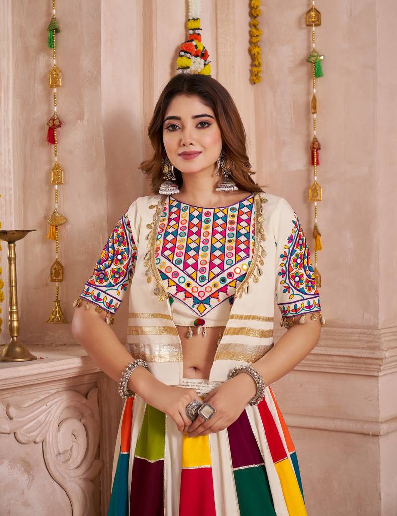 WHITE KUTCHI EMBROIDERED & MIRROR WORK VISCOSE COTTON TRADITIONAL NAVRATRI GARBA FESTIVAL STITCHED LEHENGA CHOLI JACKET