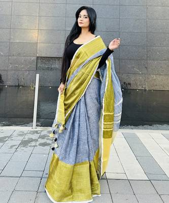 Grey handloom linen with gold zari border 2