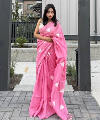 Heart embroidered pink handloom linen saree 2