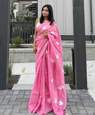 Heart embroidered pink handloom linen saree 3