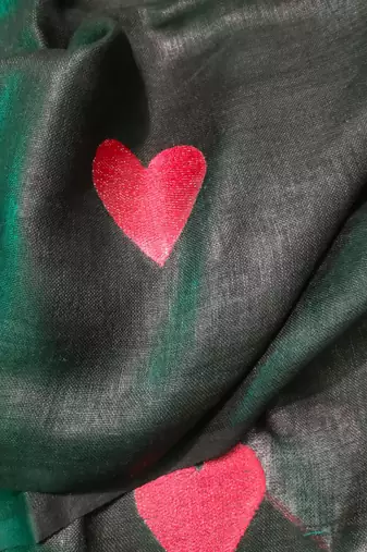 Heart embroidered black handloom linen saree