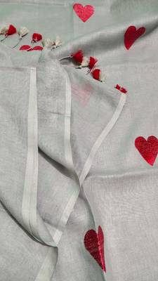 Heart embroidered grey handloom linen saree 4