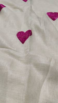 Heart embroidered white handloom linen saree 3