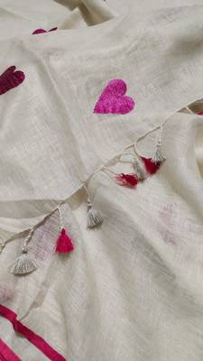 Heart embroidered white handloom linen saree 4