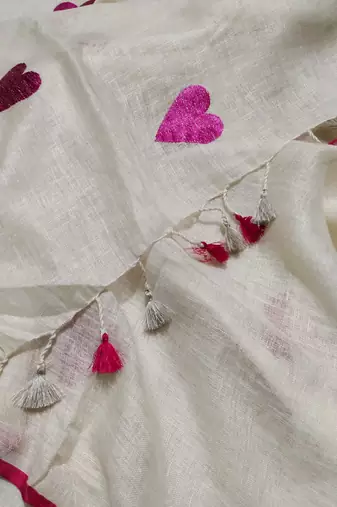 Heart embroidered white handloom linen saree
