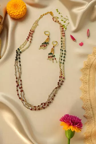 White  pearls premium quality mala with earrings