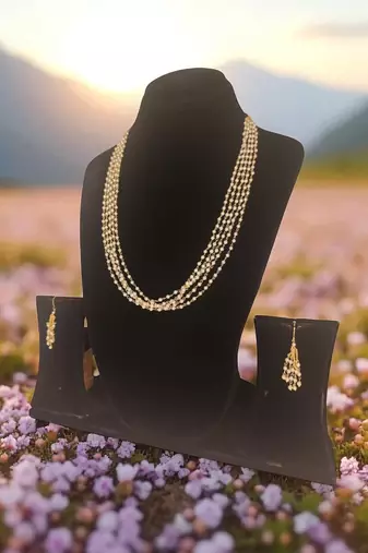 Multicolour pearls premium quality mala with earrings