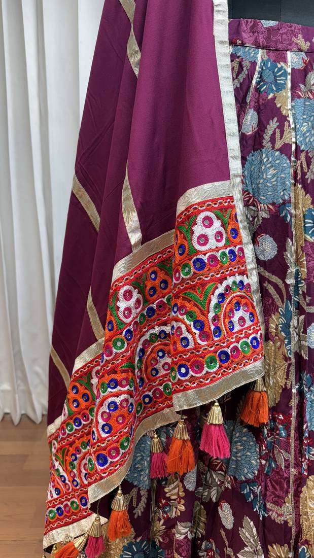 PURPLE KUTCHI EMBROIDERED & MIRROR WORK VISCOSE COTTON TRADITIONAL NAVRATRI FESTIVAL GARBA STITCHED LEHENGA CHOLI