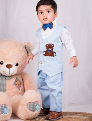 Blue embroidered cotton co ord set 3