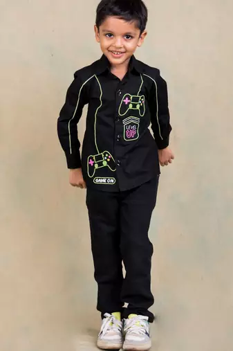 Black embroidered cotton shirt