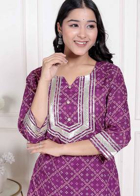  women cotton magenta gota work kurta with flared palazzo 4