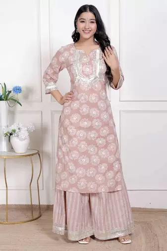 Women brown floral printed straight ethnic kurta with palazzo