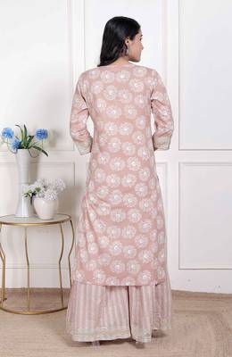 Women brown floral printed straight ethnic kurta with palazzo 3