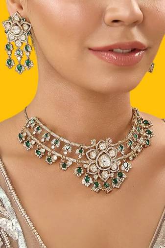 Gold plated green stone kundan necklace set