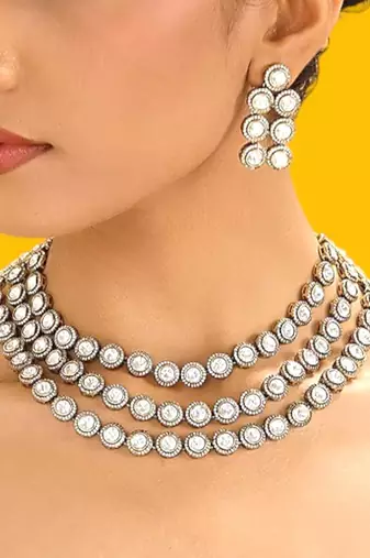 Gold plated choker necklace set