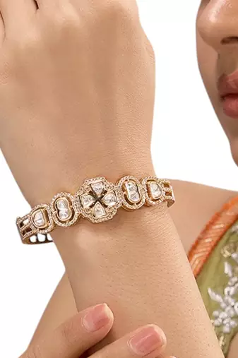 Gold plated kundan bangle
