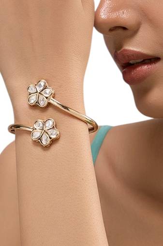 Gold plated kundan bangle