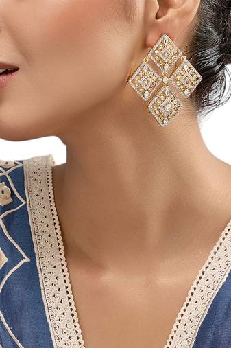 Gold plated kundan earrings
