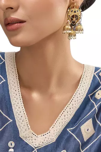 Two Toned Jhumkas