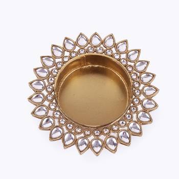 Traditional creative oval and round shape brass gold plated festival decorative deep / diya 3