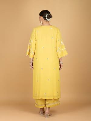 Yellow floral embroidered georgette kurta set 3